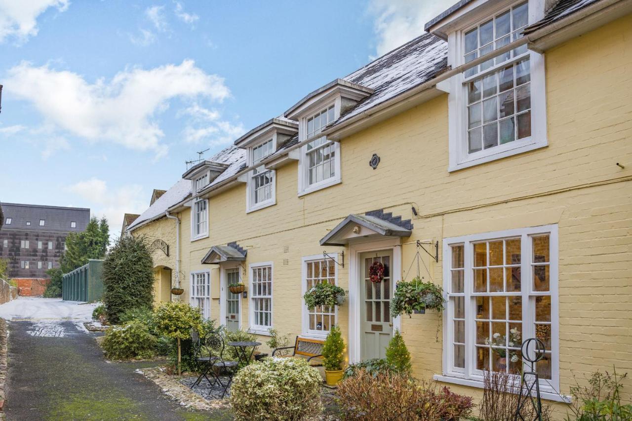 138E Old Star & Garter Mews Villa ลุดโลว์ ภายนอก รูปภาพ
